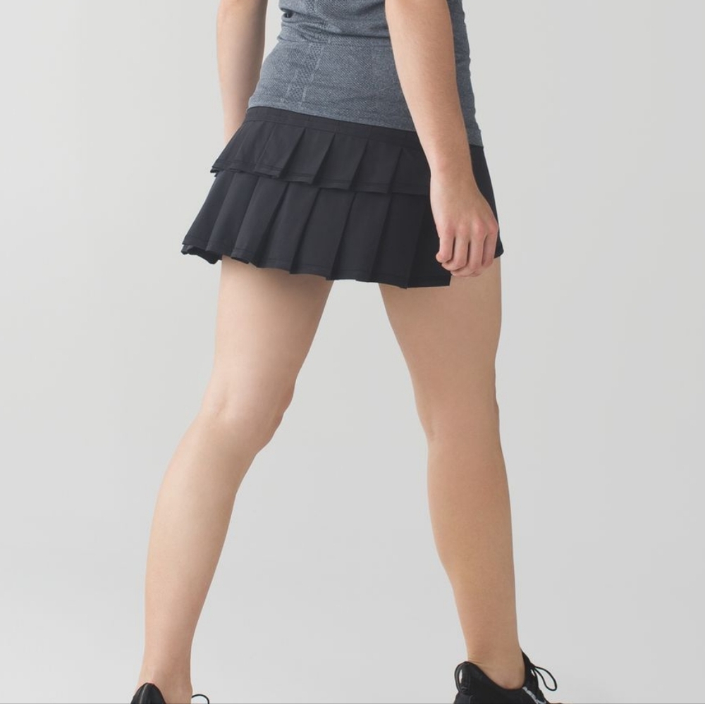 Lululemon Pace Setter Skirt Black Size 10 Regular